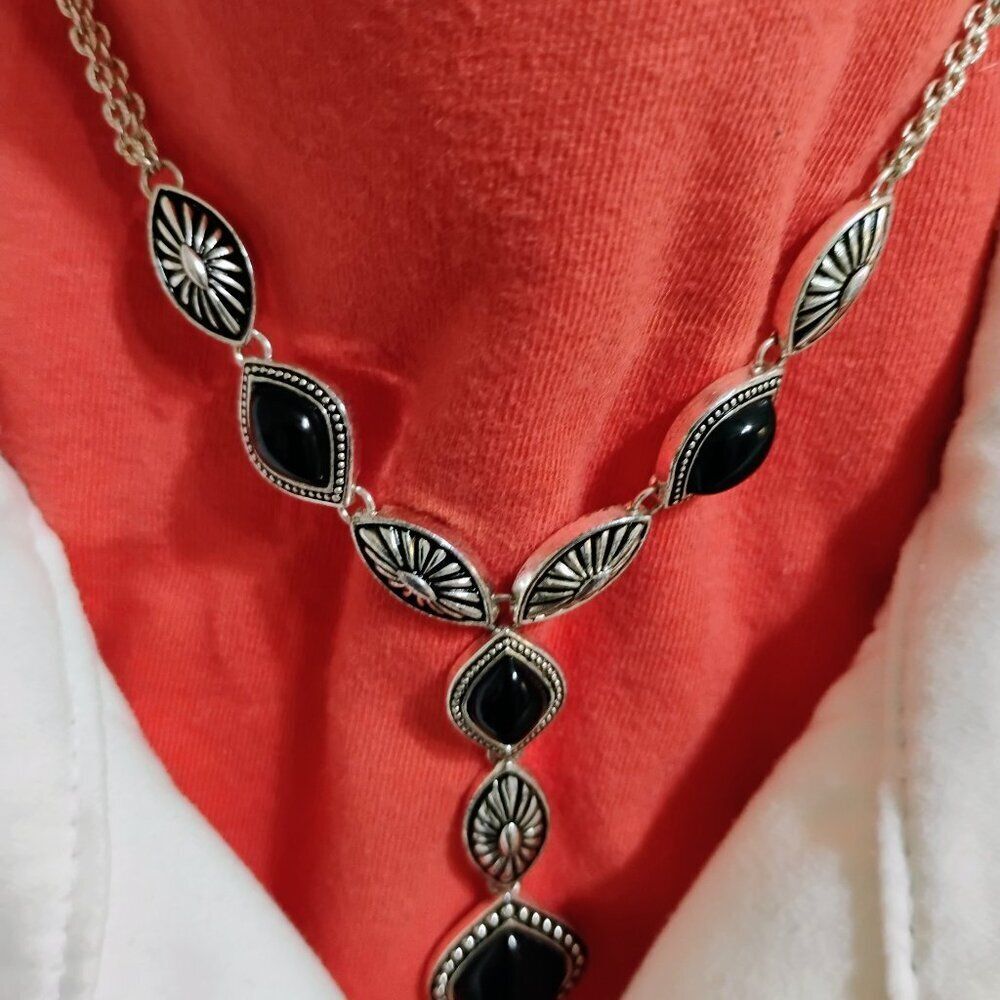 Y Necklace Vintage Estate Bright Silver plate Jewelry with black Onyx Necklace - Picture 2 of 5